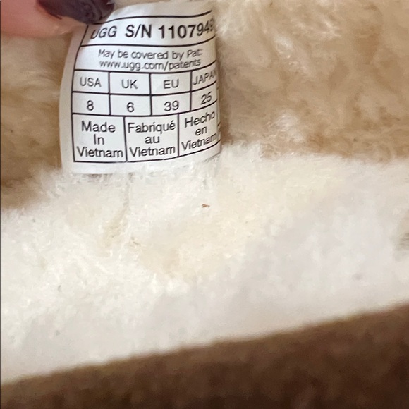 🔥🔥UGG DAKOTA SLIPPER - Picture 12 of 16